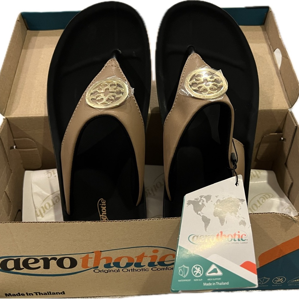 Aerothotic Women's Tan Sandals